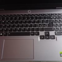 computer portatile gaming Lenovo LOQ 15IRX9