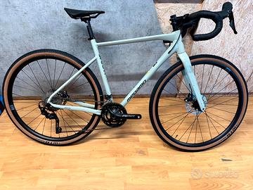 MEGAMO JAKAR GRAVEL