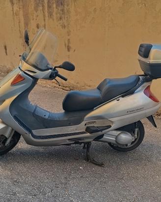 Scooter Honda Foresight 250