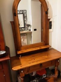 mobile specchio ingresso