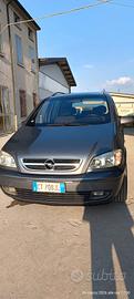 OPEL Zafira 2.0 16V DTI cat Fashion Line