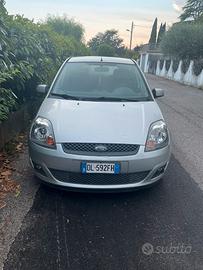 Ford fiesta 2007  , 116.000 km