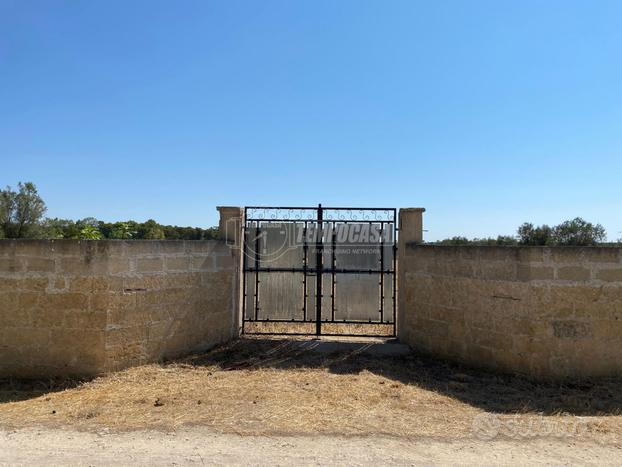 Terreno residenziale a Corigliano d'Otranto 1 loca