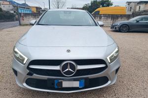 Mercedes-benz A 200 d Automatic Premium Sedan