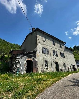RUSTICO A PAVULLO NEL FRIGNANO