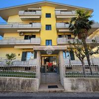 3 LOCALI A CASTELLALTO