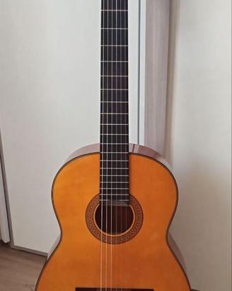Chitarra classica Yamaha CG142S (abete massello)