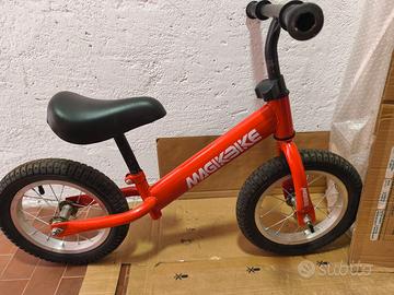 Bicicletta senza pedali