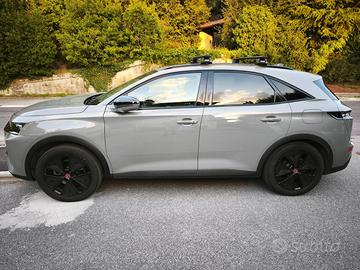 DS7 plugin Hybrid E-tense 225cv Performance Line+