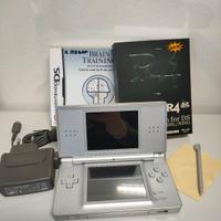 Nintendo DS Lite + R4 + giochi