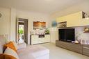 trilocale-ristrutturato-con-ingresso-indipendente-