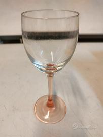 bicchieri rosa da vino
