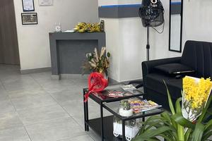 Pianura, Via S. Dalì, ceditura salone bellezza