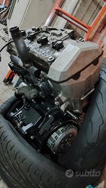 ricambi motore Kawasaki z750 anno 2009