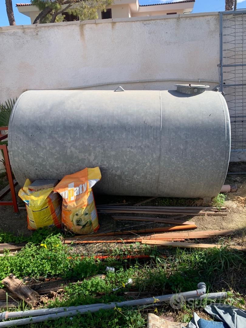 Tanica Bocciolo Acqua da 50 litri - Giardino e Fai da te In vendita a  Taranto