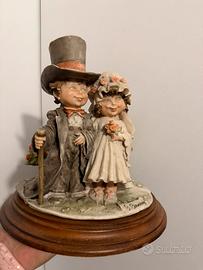 Statuina Giuseppe Armani