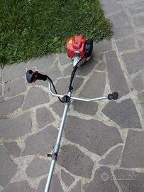 Decespugliatore gx35 4 tempi a benzina 