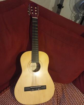 chitarra classica piccola