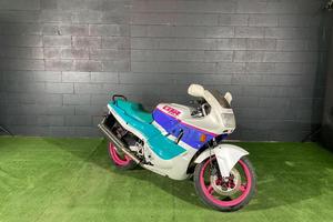HONDA CBR 600 F "DA RESTAURARE"