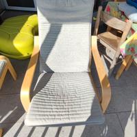 Poltrona Ikea Poang con poggiapiedi 