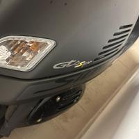 Vespa Gts 300