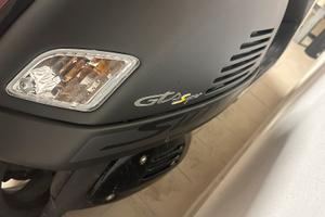 Vespa Gts 300