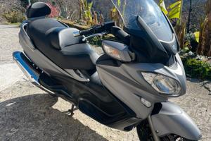 Suzuki Burgman 650 executive