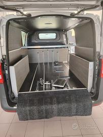 FURGONE FUNEBRE MERCEDES VITO