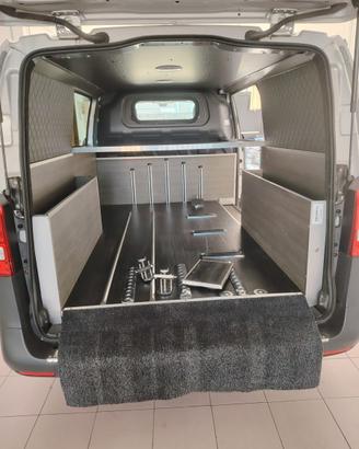 FURGONE FUNEBRE MERCEDES VITO