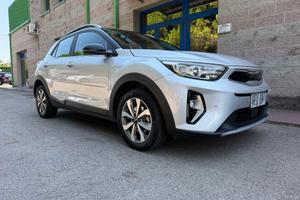 KIA Stonic 1.2 DPI 84CV UNIPROPRIETARIO RETROCAM