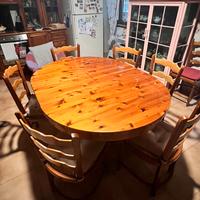 Tavolo legno massello con sedie