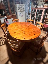 Tavolo legno massello con sedie