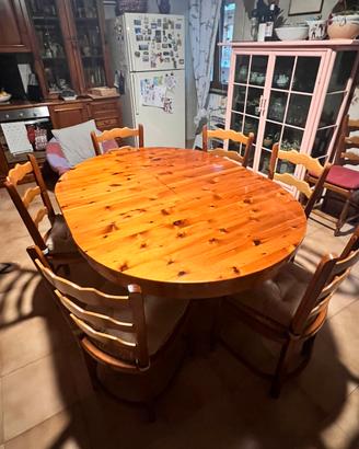 Tavolo legno massello con sedie