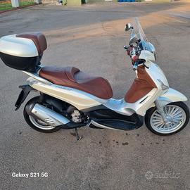 Scooter Piaggio liberty 300