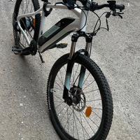 Bici elettrica a pedalata assistita ROCKRIDER