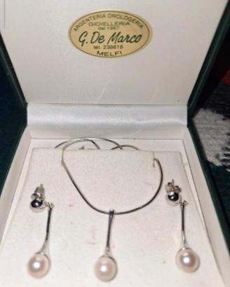 set completo di scatola e garanzia orecchini e col