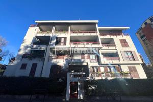 Box a Legnano Via Camillo Benso Conte di Cavour