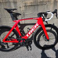TREK MADONE SLR GEN 7  DI2 ULTEGRA 12 V