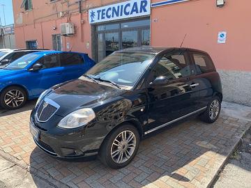 Lancia Ypsilon 1.2 Platino- OK NEOPATENTATI