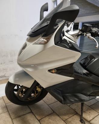 Gilera GP 800 2011