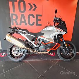 KTM SUPER ADVENTURE 1290 S (2025)