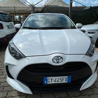 TOYOTA YARIS 2025