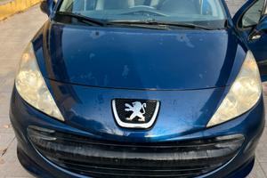 Peugeot 2007