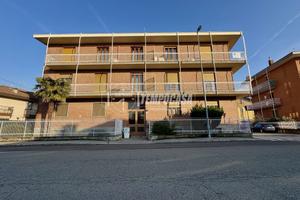 LUMINOSO APPARTAMENTO PANORAMICO IN CENTRO