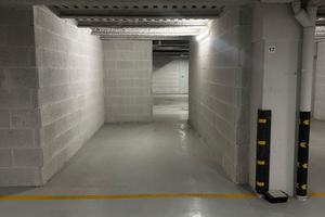 Posto auto coperto via labicana 75