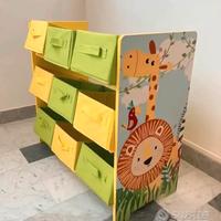 Scaffale porta oggetti per bambini