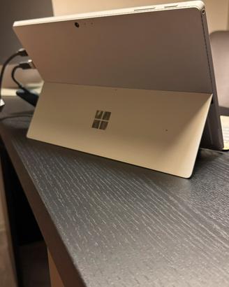 Microsoft Surface Pro 4 13” i7 16gb 512gb