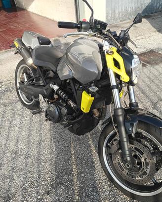 Yamaha MT 03 660 con kit abbassamento.