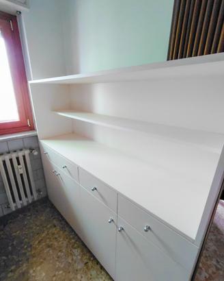Credenza+mobile in legno bianco cucina