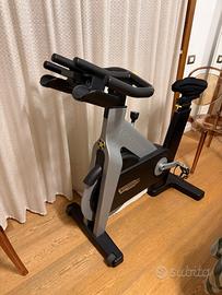 Bike spinning Technogym